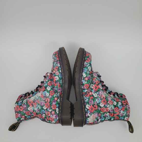 Dr. Martens 1460 Pascal Black Wild Poppy Boot - Picture 6 of 11